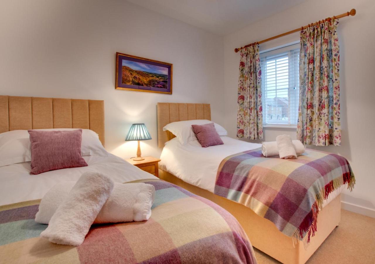 Creamery Cottage Whitby Ngoại thất bức ảnh
